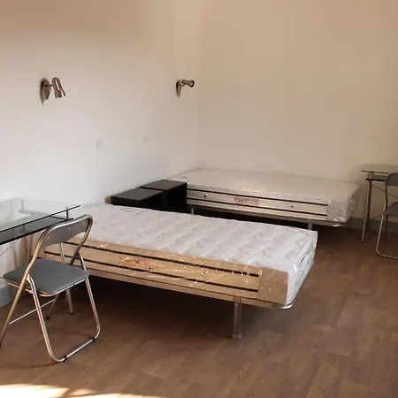 Be Hostel Κοΐμπρα